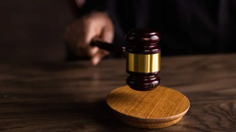 Periodismo especializado en tribunal: Principales fuentes de informaci&oacute;n.